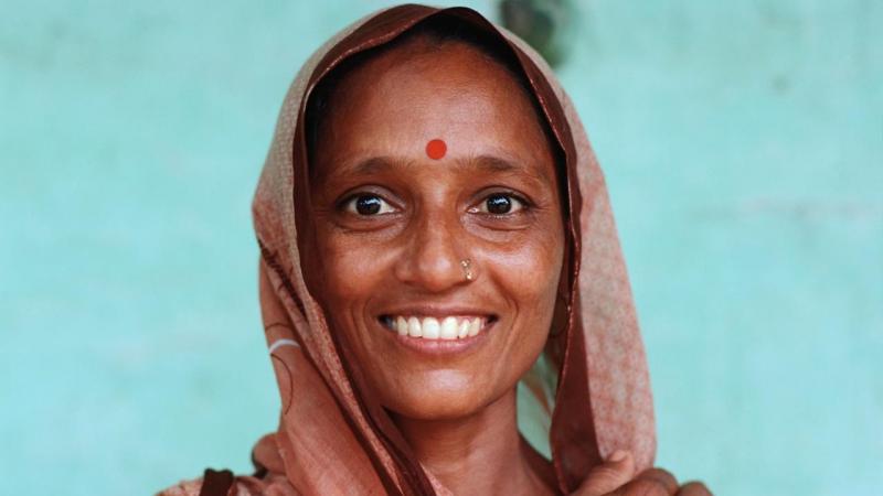 This bindi is coated with 100 percent of the daily recommended allowance for iodine. This bindi is coated with 100 percent of the daily recommended allowance for iodine.