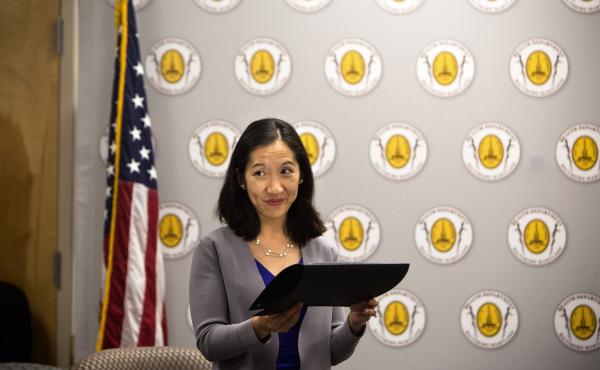 Leana Wen hands out awards to business owners for their efforts to support breastfeeding at the Baltimore City Health Department on Tuesday. Leana Wen hands out awards to business owners for their efforts to support breastfeeding at the Baltimore City Health Department on Tuesday.