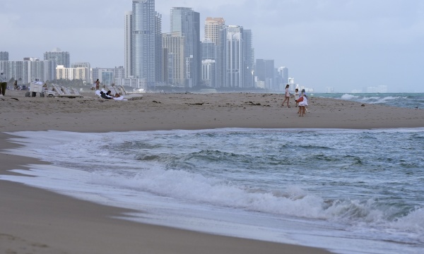 Sinking High-rises South Florida