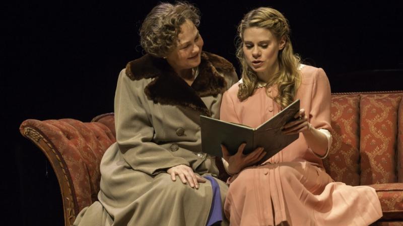 In a Broadway transfer of the American Repertory Theatre's acclaimed production of The Glass Menagerie, Cherry Jones plays Amanda, mother to the very troubled Laura (Celia Keenan-Bolger). The play cemented Tennessee Williams' reputation as an American ori In a Broadway transfer of the American Repertory Theatre's acclaimed production of The Glass Menagerie, Cherry Jones plays Amanda, mother to the very troubled Laura (Celia Keenan-Bolger). The play cemented Tennessee Williams' reputation as an American ori