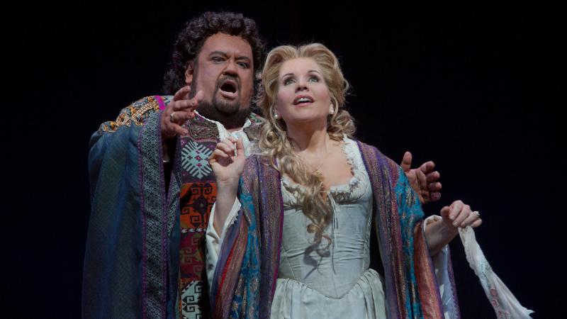 Johan Botha as the title character and Renée Fleming as Desdemona in the Metropolitan Opera's fall 2012 run of Verdi's Otello. Johan Botha as the title character and Renée Fleming as Desdemona in the Metropolitan Opera's fall 2012 run of Verdi's Otello.