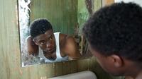Chadwick Boseman plays baseball's trailblazing Jackie Robinson in the upcoming biopic 42. Chadwick Boseman plays baseball's trailblazing Jackie Robinson in the upcoming biopic 42.