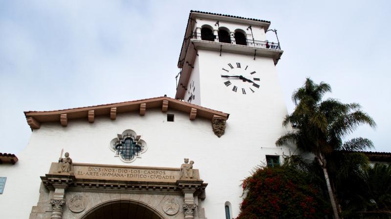 The Santa Barbara County Courthouse, a Spanish-Moorish landmark, was built in 1929. The Santa Barbara County Courthouse, a Spanish-Moorish landmark, was built in 1929.