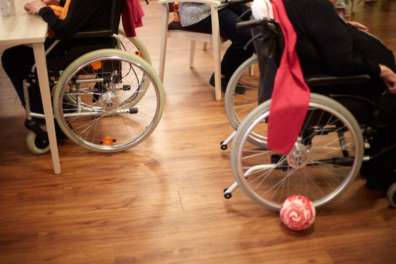 Proponents of arbitration say the system is more efficient than going to court for both sides, but arbitration can be costly, too. And a 2009 study showed the typical awards in nursing home cases are about 35 percent lower than the plaintiff would get if Proponents of arbitration say the system is more efficient than going to court for both sides, but arbitration can be costly, too. And a 2009 study showed the typical awards in nursing home cases are about 35 percent lower than the plaintiff would get if