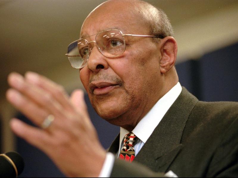 Rep. Louis Stokes was the dean of the Ohio congressional delegation until he stepped down in 1999. Rep. Louis Stokes was the dean of the Ohio congressional delegation until he stepped down in 1999.