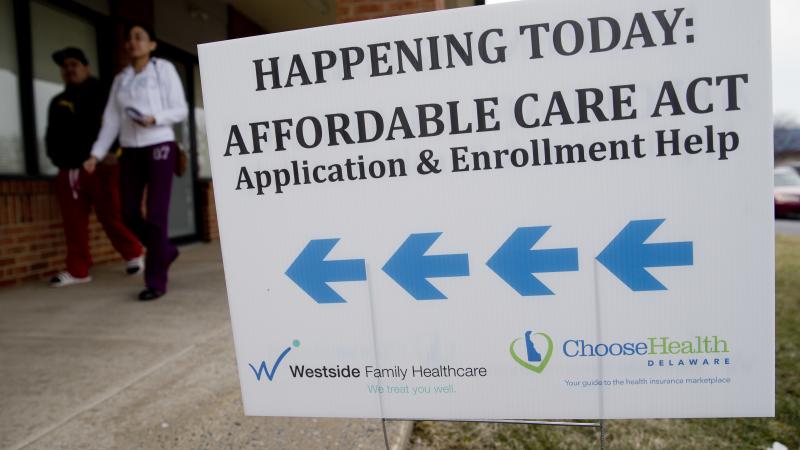 Enrollment help was plentiful for insurance sign-ups in the early years of the Affordable Care Act, such as at this clinic in Bear, Del., in 2014. Though the Trump administration has since slashed the outreach budget, about 930,000 people have signed up f Enrollment help was plentiful for insurance sign-ups in the early years of the Affordable Care Act, such as at this clinic in Bear, Del., in 2014. Though the Trump administration has since slashed the outreach budget, about 930,000 people have signed up f