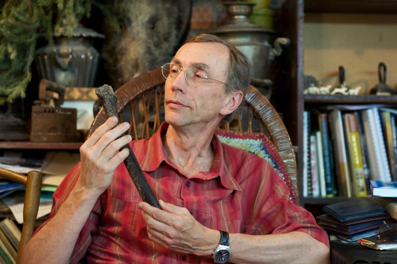 Researcher Svante Pääbo, was able to extract a complete genome from this ancient human leg bone. Researcher Svante Pääbo, was able to extract a complete genome from this ancient human leg bone.