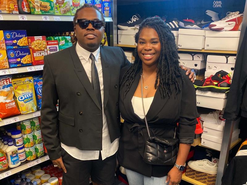 Rapper Gunna and Goodr CEO Jasmine Crowe stop by the Goodr grocery store, at the Atlanta middle school he formerly attended. Rapper Gunna and Goodr CEO Jasmine Crowe stop by the Goodr grocery store, at the Atlanta middle school he formerly attended.