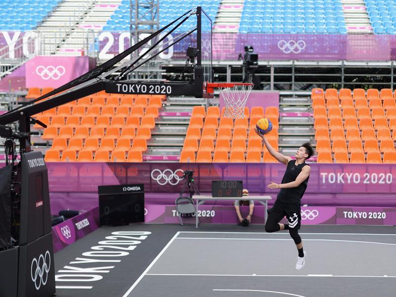 Many Olympic athletes at the Tokyo Summer Games are having to get used to empty stands, the occasional coronavirus quarantine and loneliness. Zhiting Zhang of Team China practices in 3x3 basketball at deserted Aomi Urban Sports Park. Many Olympic athletes at the Tokyo Summer Games are having to get used to empty stands, the occasional coronavirus quarantine and loneliness. Zhiting Zhang of Team China practices in 3x3 basketball at deserted Aomi Urban Sports Park.