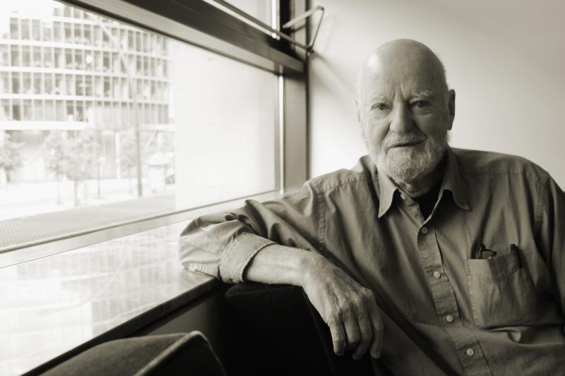 The writer Lawrence Ferlinghetti, pictured here in Berlin in 2004, will turn 100 years old this weekend. The writer Lawrence Ferlinghetti, pictured here in Berlin in 2004, will turn 100 years old this weekend.