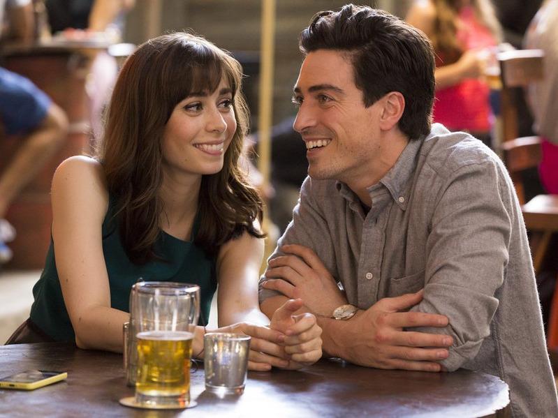 Cristin Milioti as Zelda, Ben Feldman as Andrew in NBC's A to Z. Cristin Milioti as Zelda, Ben Feldman as Andrew in NBC's A to Z.