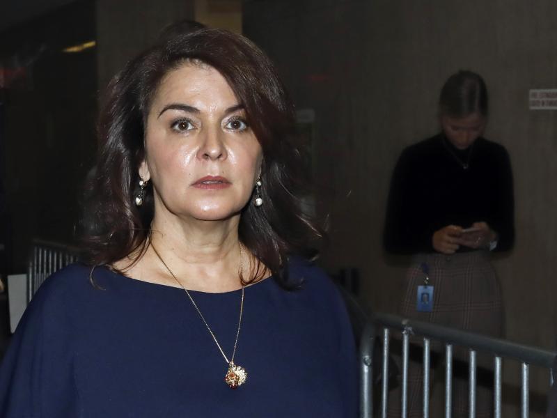 Actress Annabella Sciorra described in detail the alleged assault by Harvey Weinstein during his trial on Thursday. Actress Annabella Sciorra described in detail the alleged assault by Harvey Weinstein during his trial on Thursday.