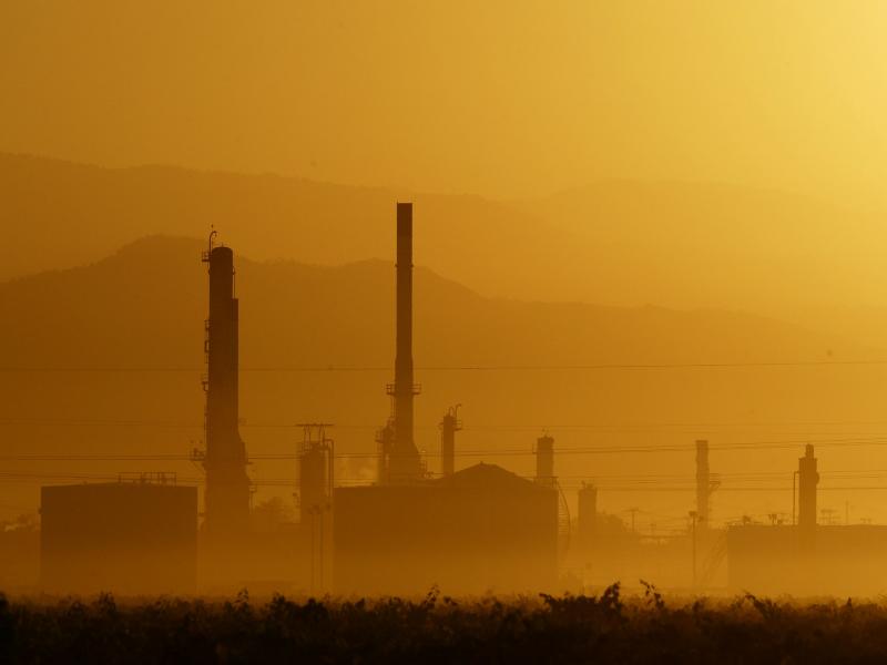 Air pollution is a persistent problem in California's Central Valley. A new study finds that the places that were most polluted nearly 40 years ago generally remain the most polluted today. Air pollution is a persistent problem in California's Central Valley. A new study finds that the places that were most polluted nearly 40 years ago generally remain the most polluted today.