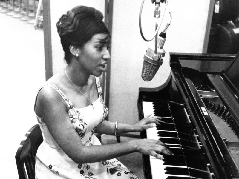 Aretha Franklin recording at Columbia Studios in 1962. Aretha Franklin recording at Columbia Studios in 1962.