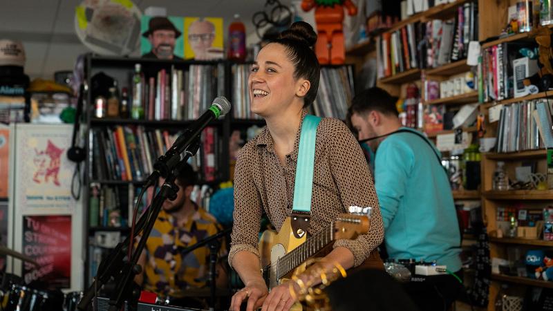 Arthur Moon plays a Tiny Desk Concert (Kisha Ravi/NPR). Arthur Moon plays a Tiny Desk Concert (Kisha Ravi/NPR).