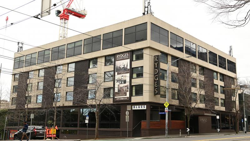 The Rydges on Swanston hotel in Australia is one of the sources of Melbourne's coronavirus outbreak after it was used to accommodate returning overseas travelers for a 14-day quarantine period. The Rydges on Swanston hotel in Australia is one of the sources of Melbourne's coronavirus outbreak after it was used to accommodate returning overseas travelers for a 14-day quarantine period.