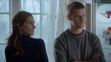 Hey-La, Hey-La: Holly (Julia Roberts) keeps a watchful eye on her son Ben (Lucas Hedges) in Ben is Back. Hey-La, Hey-La: Holly (Julia Roberts) keeps a watchful eye on her son Ben (Lucas Hedges) in Ben is Back.