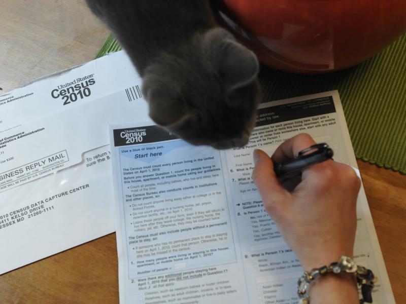 A resident of Reading, Pa., fills out a U.S. census form in 2010. The White House's Office of Management and Budget says it's reviewing proposals that the Census Bureau's researchers say would allow the census to gather more accurate race and ethnicity da A resident of Reading, Pa., fills out a U.S. census form in 2010. The White House's Office of Management and Budget says it's reviewing proposals that the Census Bureau's researchers say would allow the census to gather more accurate race and ethnicity da