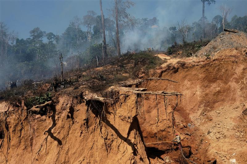 A deforested area of the Amazon rainforest in Para state, Brazil, in August. On Monday, the Brazilian government reversed its decision to open the National Reserve of Copper and Associates, which rests across Para and Amapa states. A deforested area of the Amazon rainforest in Para state, Brazil, in August. On Monday, the Brazilian government reversed its decision to open the National Reserve of Copper and Associates, which rests across Para and Amapa states.