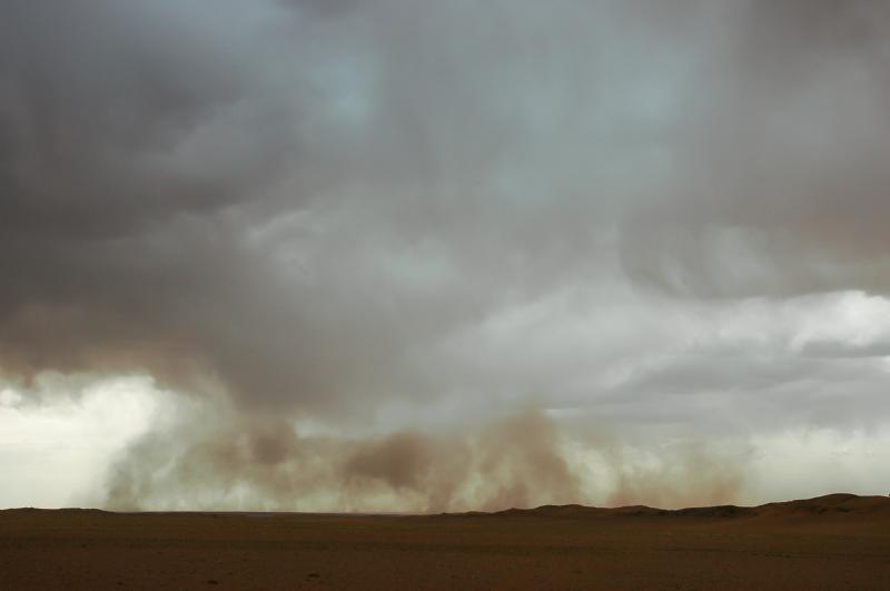 A sandstorm moves the Gobi desert in Mongolia. A sandstorm moves the Gobi desert in Mongolia.