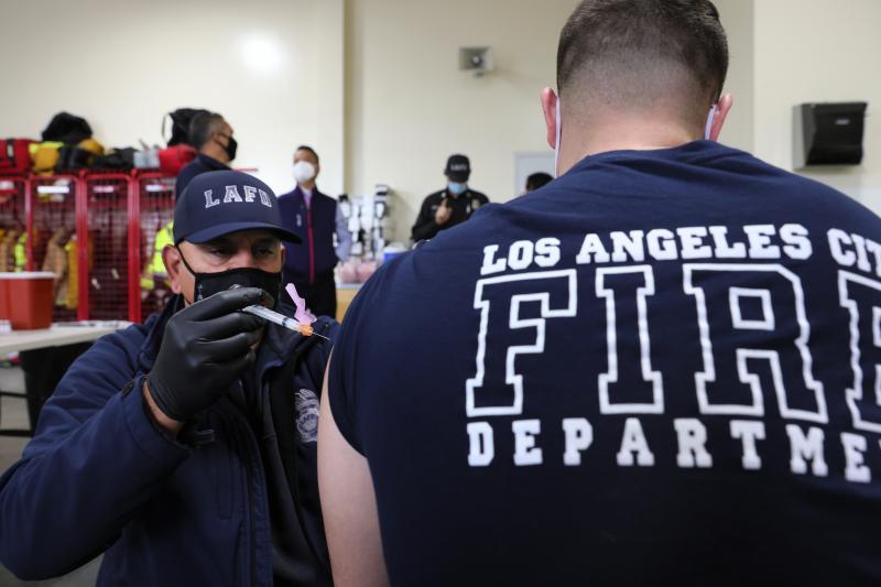Federal health officials are planning ahead to give booster shots in the fall to all U.S. adults, starting with those who were vaccinated early on, like the elderly, health care workers and first responders. Federal health officials are planning ahead to give booster shots in the fall to all U.S. adults, starting with those who were vaccinated early on, like the elderly, health care workers and first responders.