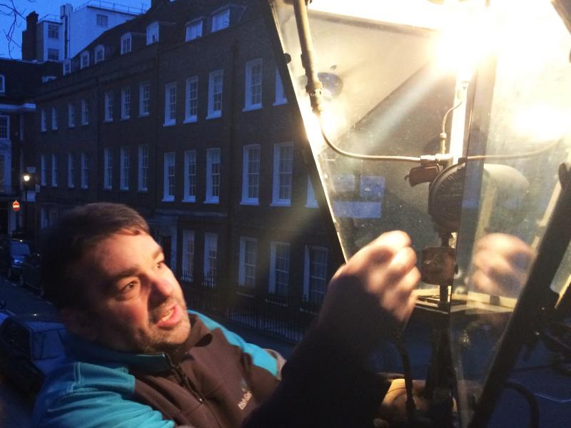 Garry Usher oversees the five lamplighters employed by British Gas. Each night, members of his crew wind up, by hand, the clocks that control when the lamps, like this one at St. John's church in Smith Square, turn on and off. Garry Usher oversees the five lamplighters employed by British Gas. Each night, members of his crew wind up, by hand, the clocks that control when the lamps, like this one at St. John's church in Smith Square, turn on and off.