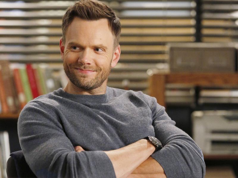 Joel McHale as Jeff Winger on Community. Joel McHale as Jeff Winger on Community.
