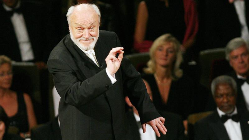 Conductor Kurt Masur, seen here performing in Leipzig in 2007, announced in 2012 that he had been suffering from Parkinson's disease. He died at age 88. Conductor Kurt Masur, seen here performing in Leipzig in 2007, announced in 2012 that he had been suffering from Parkinson's disease. He died at age 88.