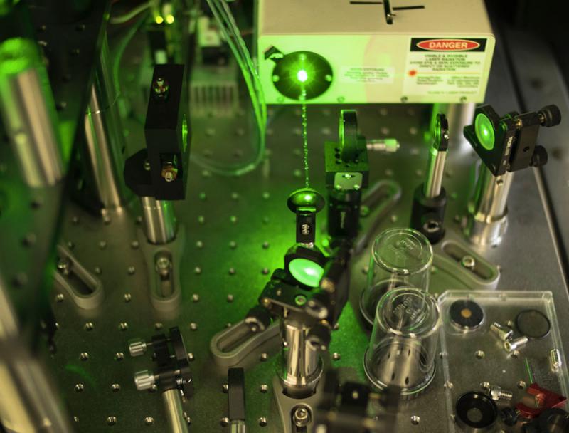 Cambrian Genomics says that what it calls a DNA printer is essentially a DNA sorter — it quickly spots and collects the desired, tailored stretch of DNA. Cambrian Genomics says that what it calls a DNA printer is essentially a DNA sorter — it quickly spots and collects the desired, tailored stretch of DNA.