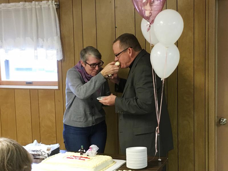 Anna Fiehler and Heinz Raidel met on Match.com and lived about two hours away from each other in Ohio. They married in early 2017. Anna Fiehler and Heinz Raidel met on Match.com and lived about two hours away from each other in Ohio. They married in early 2017.