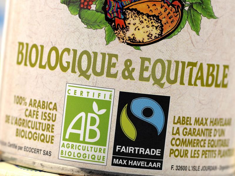 A new report suggests that when consumers buy sustainably-certified coffee, they have little way of knowing whether or how their purchase helps growers. A new report suggests that when consumers buy sustainably-certified coffee, they have little way of knowing whether or how their purchase helps growers.