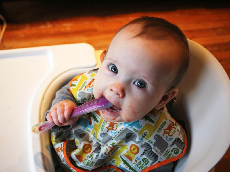 How do you tell the good parenting advice from the bad? When producer Selena Simmons-Duffin's daughter was ready to start solid food, her parents encountered wildly conflicting advice about what to feed her. How do you tell the good parenting advice from the bad? When producer Selena Simmons-Duffin's daughter was ready to start solid food, her parents encountered wildly conflicting advice about what to feed her.