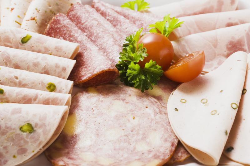 Consumer groups are urging the USDA to change labeling rules for processed meats. Consumer groups are urging the USDA to change labeling rules for processed meats.