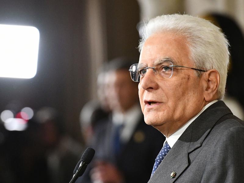 Italian President Sergio Mattarella granted partial clemency to former CIA officer Sabrina De Sousa, who was convicted in absentia of taking part in a 2003 kidnapping in Milan as part of a CIA detention and interrogation program. Italian President Sergio Mattarella granted partial clemency to former CIA officer Sabrina De Sousa, who was convicted in absentia of taking part in a 2003 kidnapping in Milan as part of a CIA detention and interrogation program.