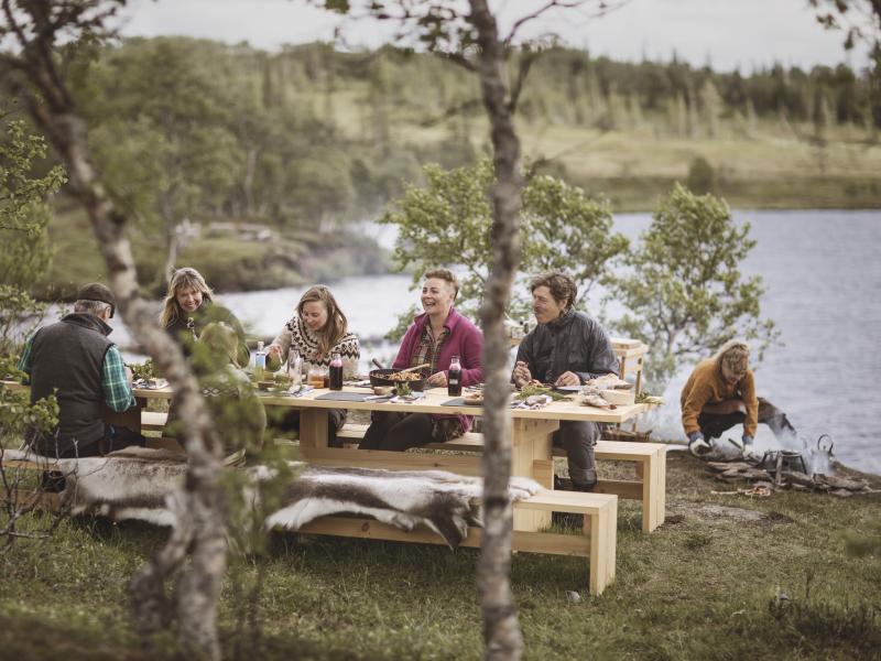 A Swedish government program called the Edible Country recruited Michelin-starred chefs to create recipes that use ingredients that can be foraged from the areas around 13 picnic tables scattered across the countryside. Diners book a table, show up and hu A Swedish government program called the Edible Country recruited Michelin-starred chefs to create recipes that use ingredients that can be foraged from the areas around 13 picnic tables scattered across the countryside. Diners book a table, show up and hu