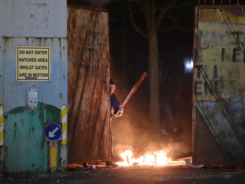 Skirmishes erupt at the "peace wall" dividing Protestant and Catholic neighborhoods in Belfast, Northern Ireland, on Wednesday night. Skirmishes erupt at the "peace wall" dividing Protestant and Catholic neighborhoods in Belfast, Northern Ireland, on Wednesday night.
