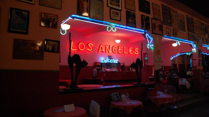 Salón Los Angeles is the oldest dance hall in Mexico City. It's here that well-dressed couples dance to danzón. Salón Los Angeles is the oldest dance hall in Mexico City. It's here that well-dressed couples dance to danzón.