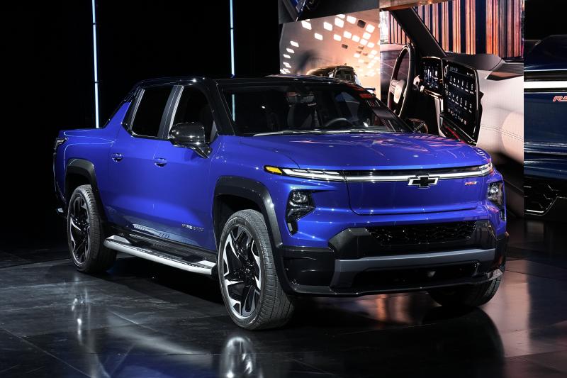 The 2024 Chevrolet Silverado EV RST is shown in Detroit on Jan. 5. General Motors is in a pilot program with Pacific Gas & Electric to use electric vehicles as a backup power source for homes. The 2024 Chevrolet Silverado EV RST is shown in Detroit on Jan. 5. General Motors is in a pilot program with Pacific Gas & Electric to use electric vehicles as a backup power source for homes.