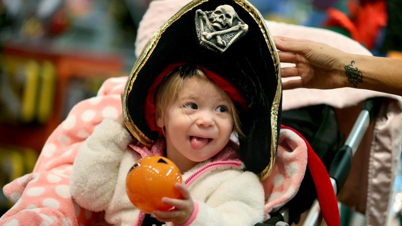 Candice Nelson fits her daughter Arya Kubesh with a Halloween hat at a store at Galleria Mall in Edina, Minn. Retailers are hoping Halloween will give them a good bounce into the peak spending time of the year. Candice Nelson fits her daughter Arya Kubesh with a Halloween hat at a store at Galleria Mall in Edina, Minn. Retailers are hoping Halloween will give them a good bounce into the peak spending time of the year.