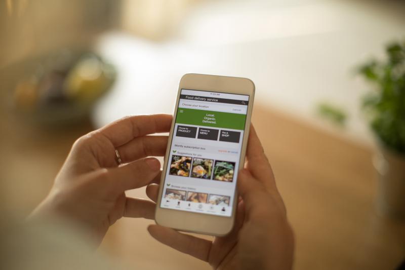 A new study suggests that one service already in place in many food deserts could help make it easier to access fresh, healthy food: online grocery delivery. The finding lends support to expanding a pilot program that lets people use food stamp benefits t A new study suggests that one service already in place in many food deserts could help make it easier to access fresh, healthy food: online grocery delivery. The finding lends support to expanding a pilot program that lets people use food stamp benefits t