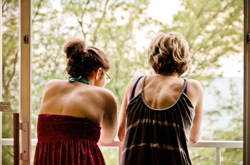 Vaping has become ever-present among teens, but the health risks are real. How do you talk to your kids about vaping? Vaping has become ever-present among teens, but the health risks are real. How do you talk to your kids about vaping?
