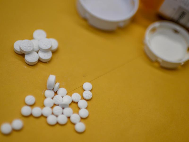 Millions of Americans sank into addiction after using potent opioid painkillers, such as acetaminophen/oxycodone, that companies churned out and doctors freely prescribed over the past two decades. Millions of Americans sank into addiction after using potent opioid painkillers, such as acetaminophen/oxycodone, that companies churned out and doctors freely prescribed over the past two decades.