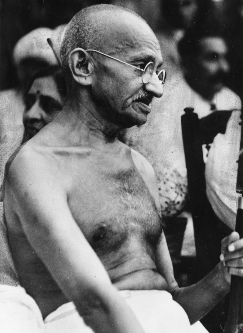 a look at the life of mohandas karamchand gandhi and his advocation of peace Born mohandas karamchand gandhi on mahatma - life of gandhi to acquaint them with his life and work and to spread his message of peace and universal. a look at the life of mohandas karamchand gandhi and his advocation of peace Born mohandas karamchand gandhi on mahatma - life of gandhi to acquaint them with his life and work and to spread his message of peace and universal.