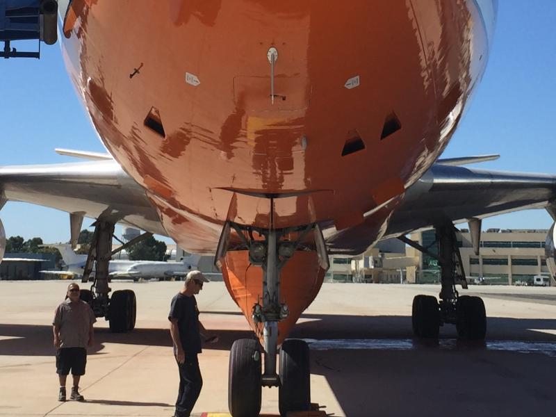 Tanker 914 is operated by the Albuquerque-based 10 Tanker. It's one of four DC-10 jumbo jets converted to fight fires. The huge planes are 181 feet long and have a wingspan of 165 feet. Fully loaded before making a drop, the aircraft can tip the scale at Tanker 914 is operated by the Albuquerque-based 10 Tanker. It's one of four DC-10 jumbo jets converted to fight fires. The huge planes are 181 feet long and have a wingspan of 165 feet. Fully loaded before making a drop, the aircraft can tip the scale at