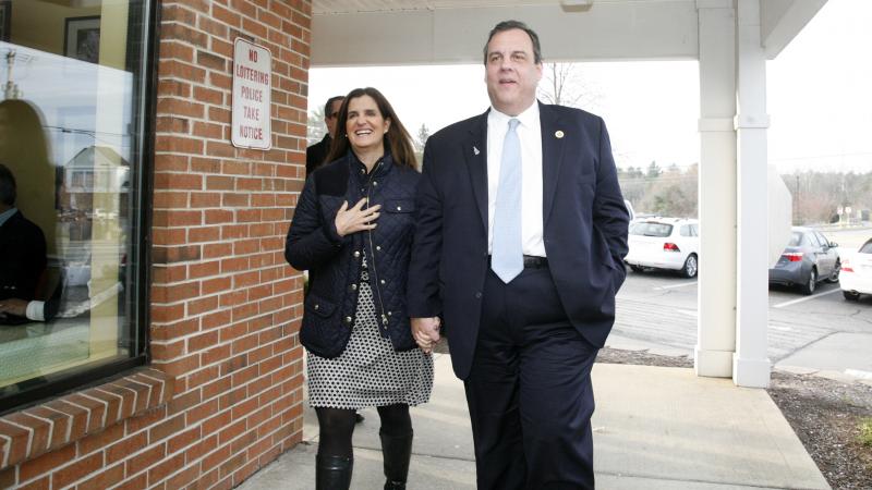 Republican presidential candidate and New Jersey Gov. Chris Christie and his wife Mary Pat Christie in Londonderry, NH on Dec. 1, 2015. Republican presidential candidate and New Jersey Gov. Chris Christie and his wife Mary Pat Christie in Londonderry, NH on Dec. 1, 2015.