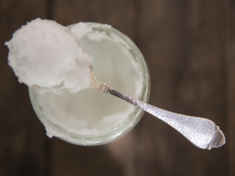 Coconut oil's potential health benefits are outweighed by its heavy dose of saturated fat, most nutrition experts say. Saturated fat is associated with an increased risk of heart attack and stroke. Coconut oil's potential health benefits are outweighed by its heavy dose of saturated fat, most nutrition experts say. Saturated fat is associated with an increased risk of heart attack and stroke.