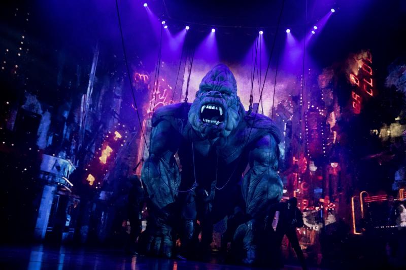 The new Broadway adaptation of King Kong features a giant puppet which requires 15 people to operate. The new Broadway adaptation of King Kong features a giant puppet which requires 15 people to operate.