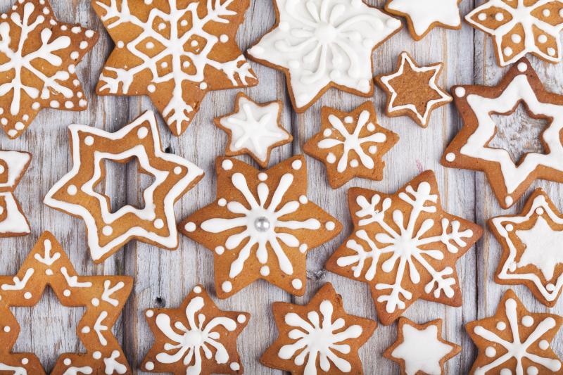 Our gift to you this holiday season is a list full of podcasts to keep you from getting bored during holiday travel time. Our gift to you this holiday season is a list full of podcasts to keep you from getting bored during holiday travel time.
