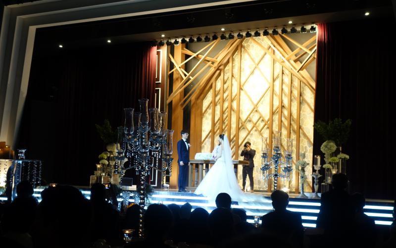 A stage production or a Korean wedding? It can be hard to tell. A stage production or a Korean wedding? It can be hard to tell.