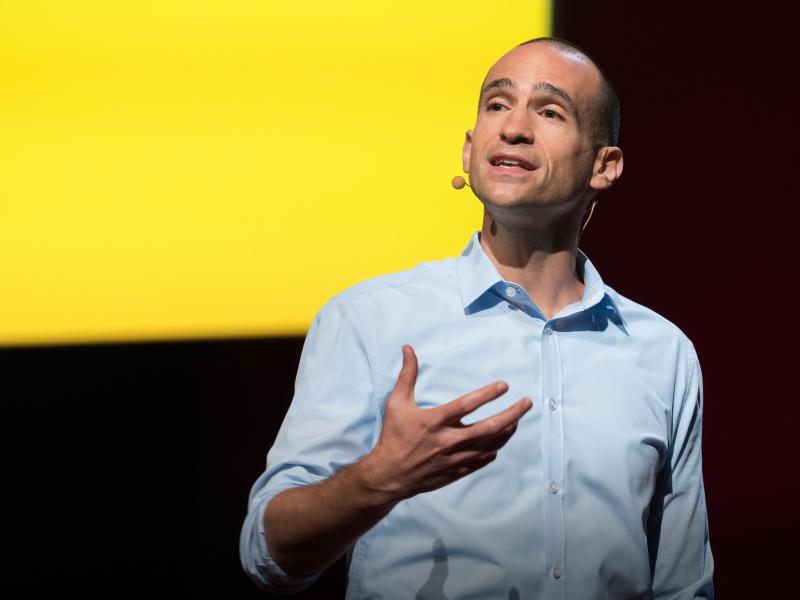 Nir Eyal on the TED stage Nir Eyal on the TED stage